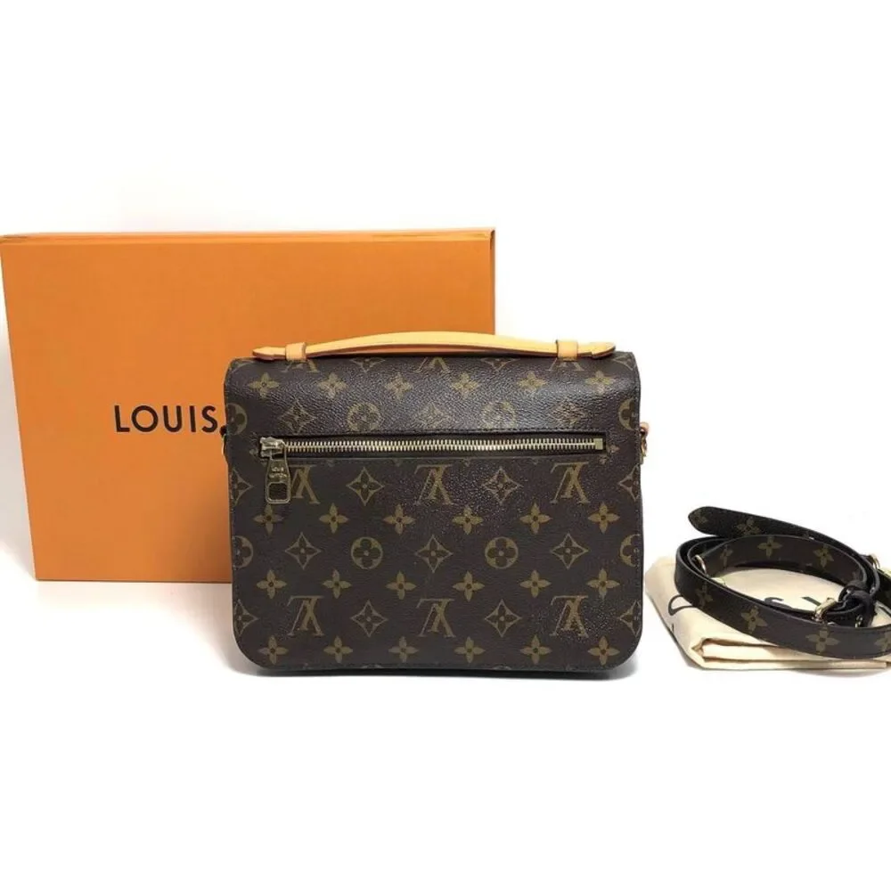 Louis Vuitton Women Pre-Loved Bag Very Good Condition